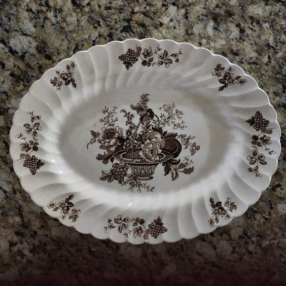 Bountiful brown by Myott Staffordshire England. Transferware Oval platter. 16.5 - Picture 1 of 13